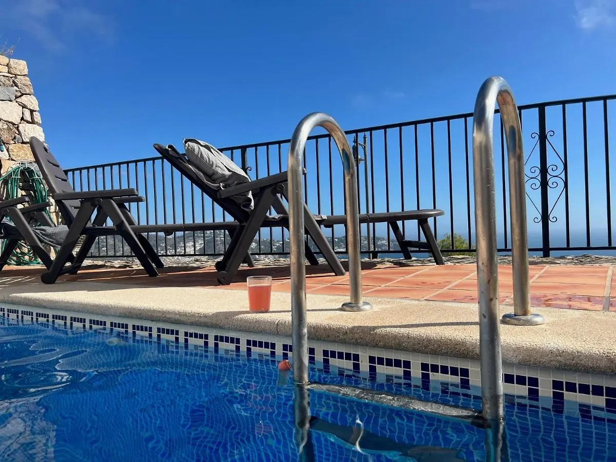 הוילה לה הרדורה Casa Salix וילה
